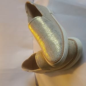 Naturalizer Women's Jade Slip-on Sneaker, Gold Leather, 6.5 M